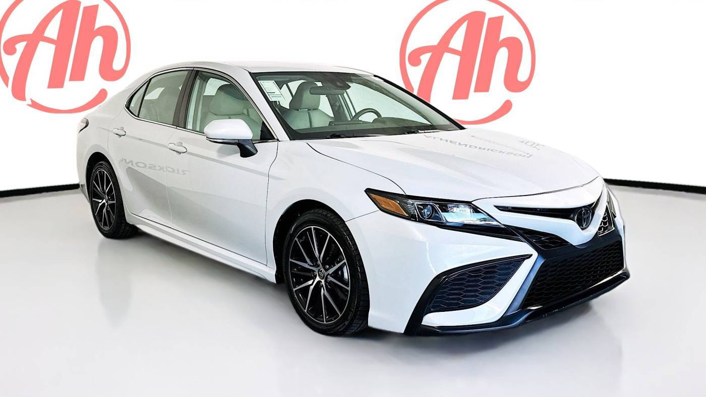 2023 Toyota Camry SE Nightshade — Sedan — 52,408 mi — Coconut Creek, FL