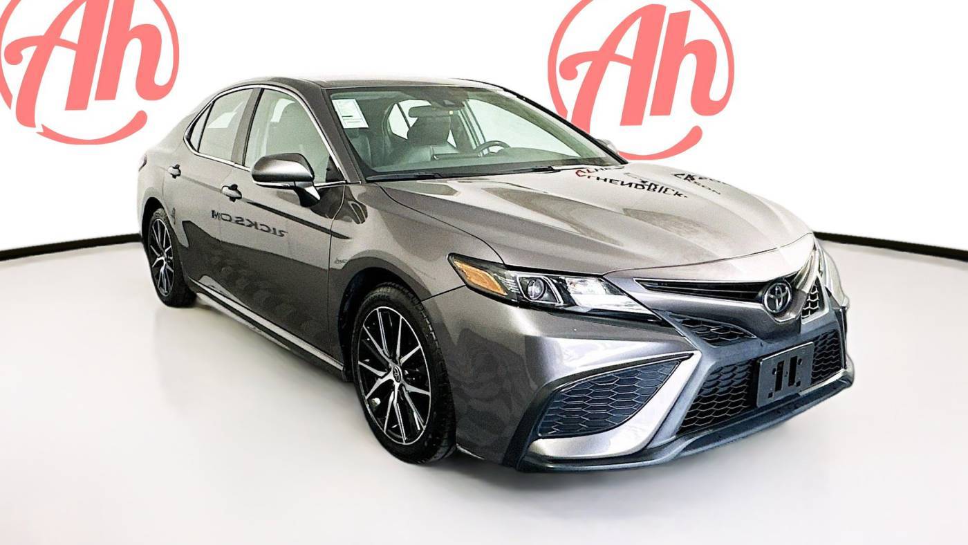 2022 Toyota Camry SE — Sedan — 61,487 mi — Coconut Creek, FL