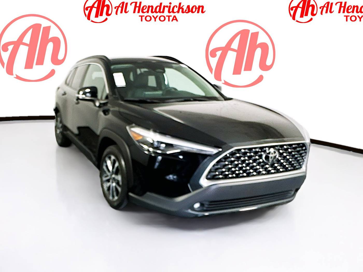 2023 Toyota Corolla Cross XLE — SUV — 40,807 mi — Coconut Creek, FL