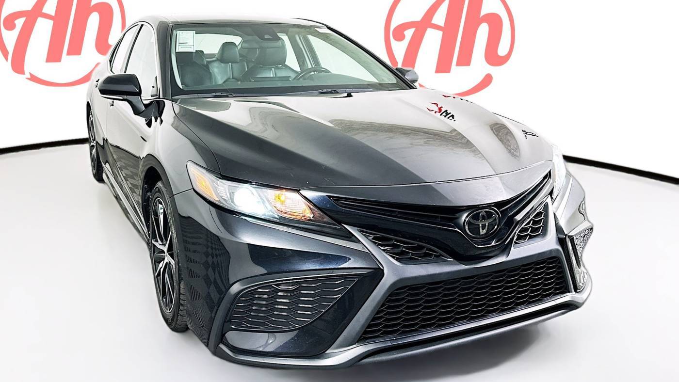 2022 Toyota Camry SE — Sedan — 68,023 mi — Coconut Creek, FL