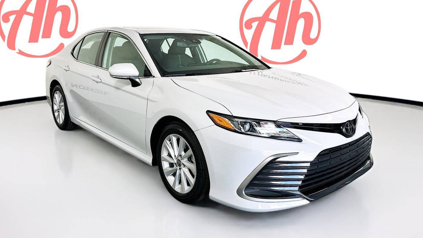 2022 Toyota Camry LE — Sedan — 9,625 mi — Coconut Creek, FL