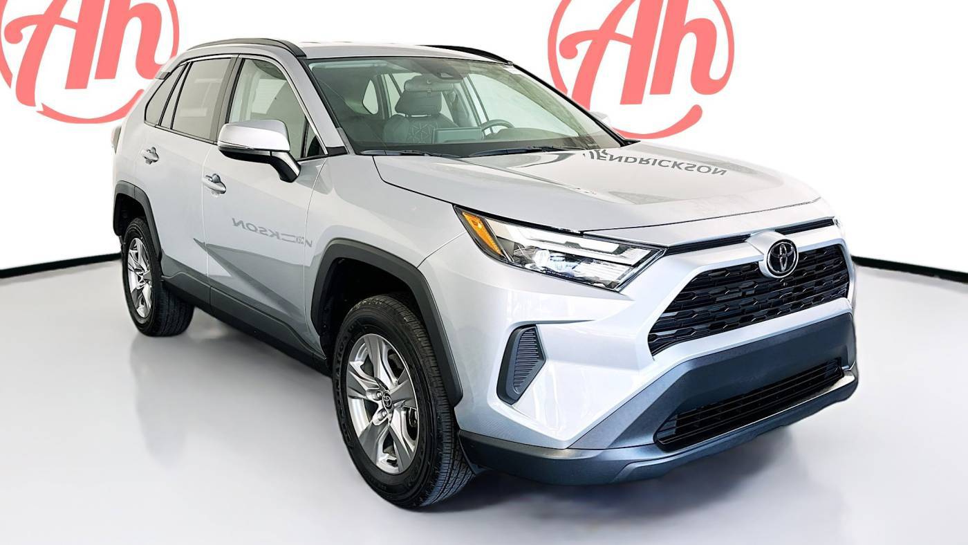 2024 Toyota RAV4 XLE — SUV — 24,305 mi — Coconut Creek, FL