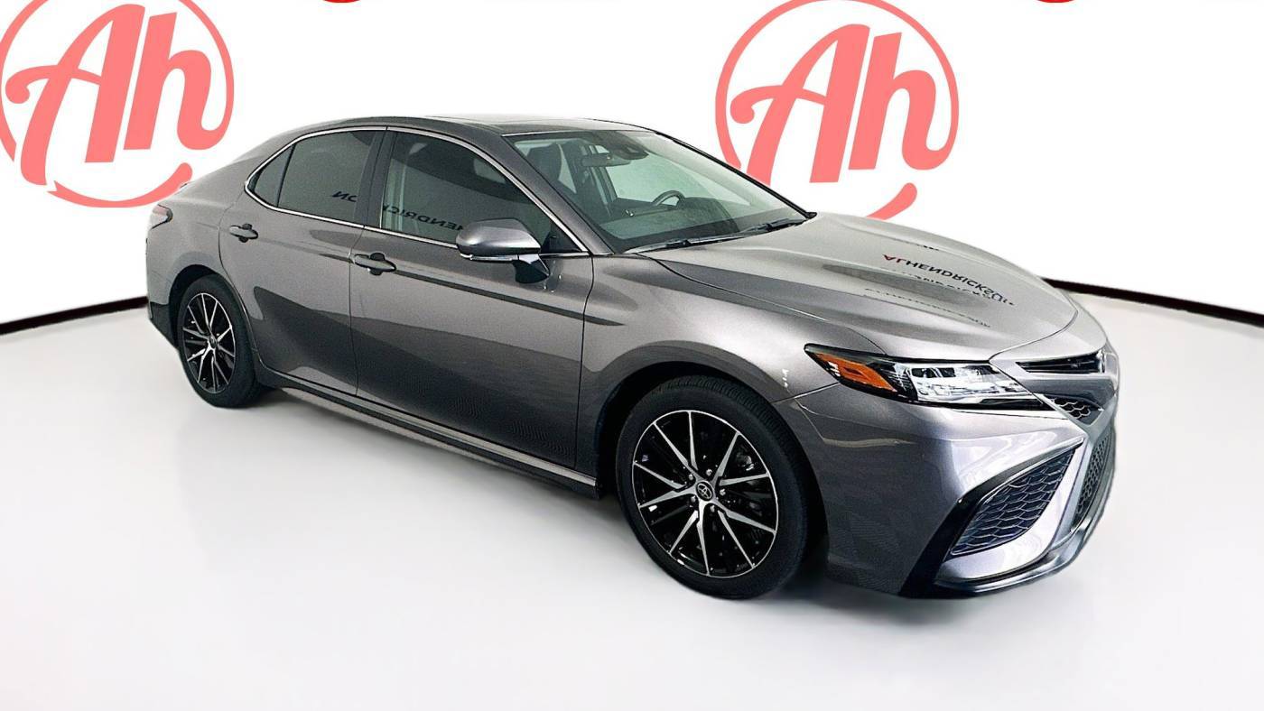 2024 Toyota Camry SE — Sedan — 8,688 mi — Coconut Creek, FL