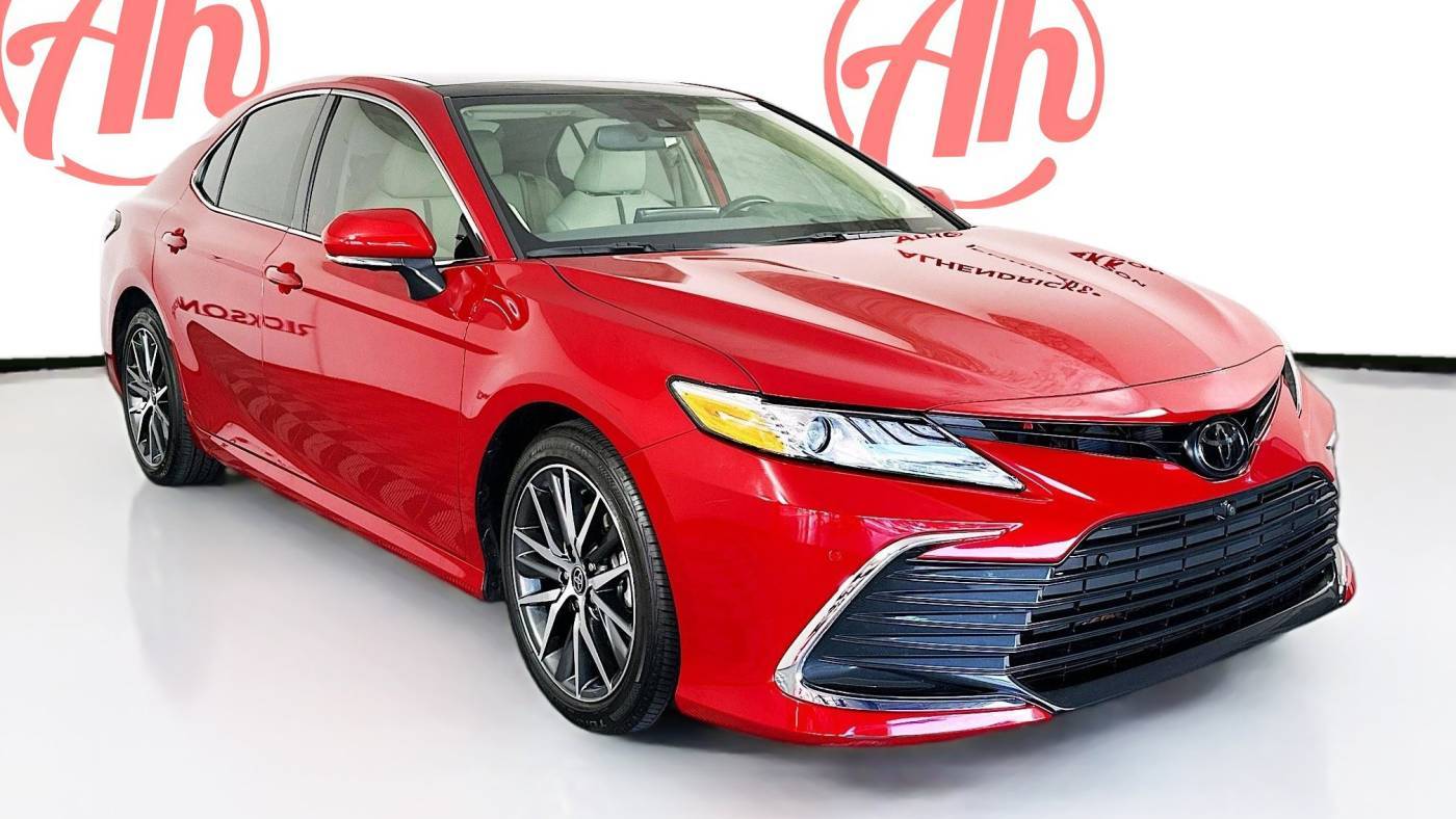 2024 Toyota Camry XLE V6 — Sedan — 7,758 mi — Coconut Creek, FL