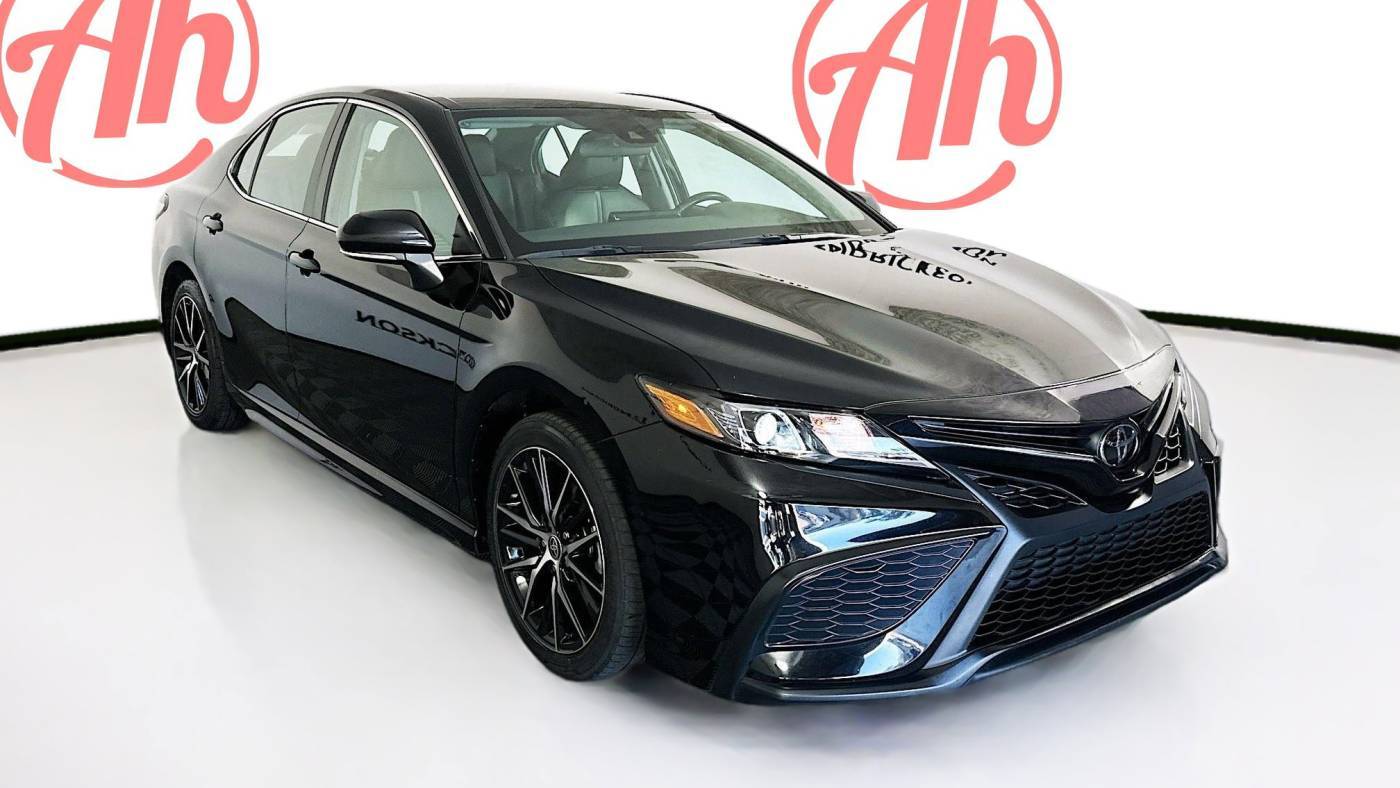 2023 Toyota Camry SE Nightshade — Sedan — 39,353 mi — Coconut Creek, FL