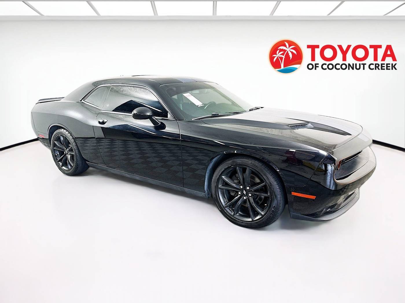 2018 Dodge Challenger SXT Plus