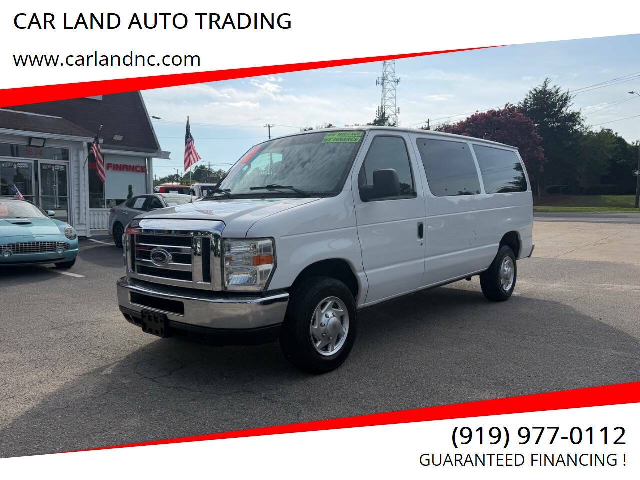 2010 Ford Econoline Wagon E-350 Super Duty XL