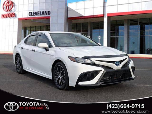 2024 Toyota Camry Hybrid SE — Sedan — 4,598 mi — McDonald, TN