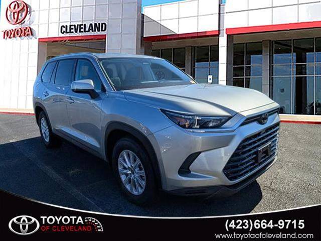 2025 Toyota Grand Highlander XLE — SUV — 296 mi — McDonald, TN