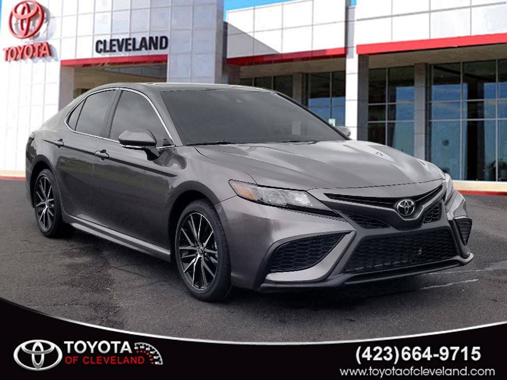 2024 Toyota Camry SE — Sedan — 13,326 mi — McDonald, TN