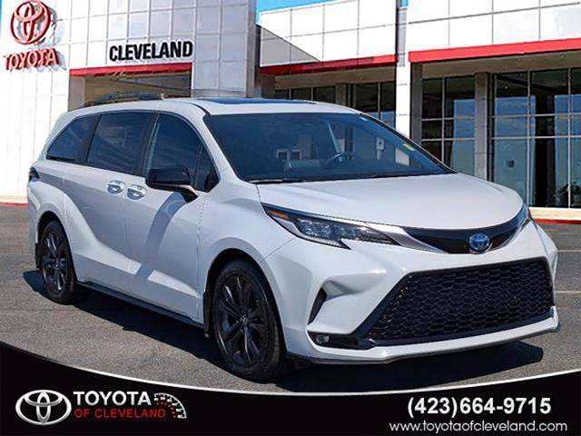2022 Toyota Sienna XSE — Minivan — 63,982 mi — McDonald, TN