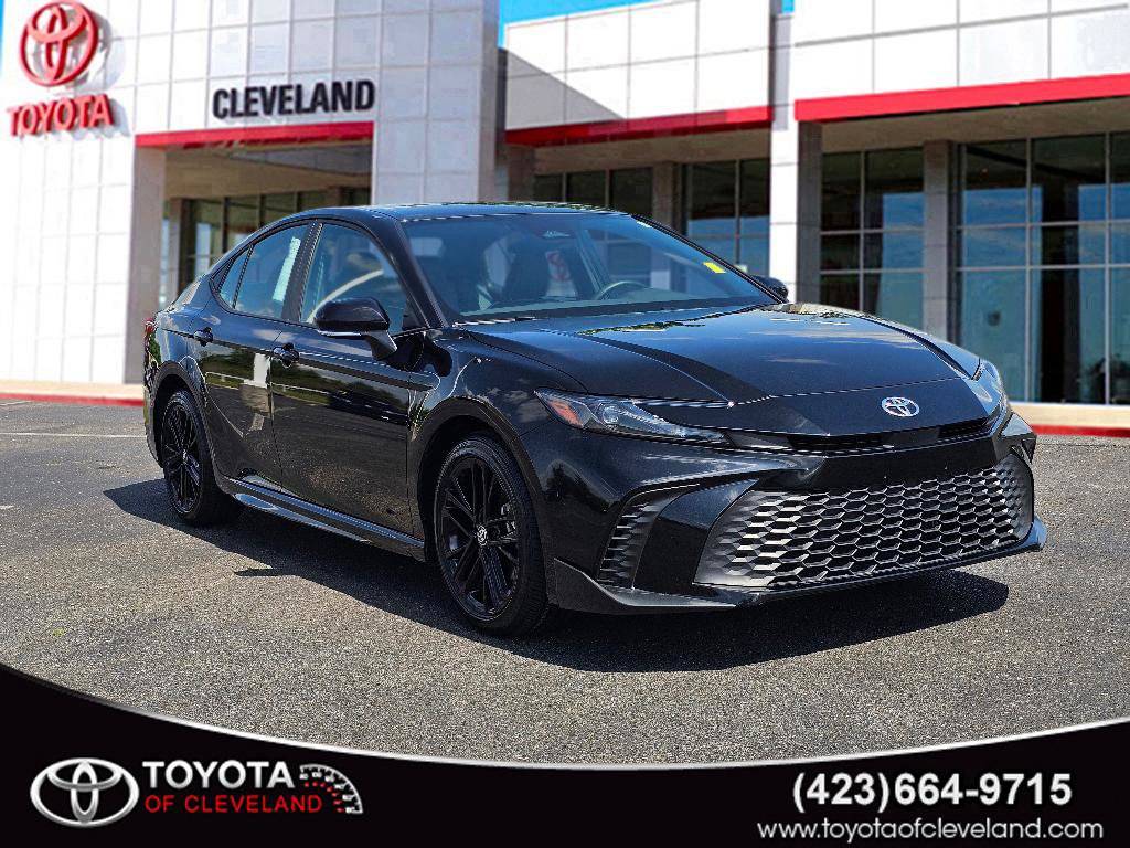 2025 Toyota Camry SE — Sedan — 14,514 mi — McDonald, TN