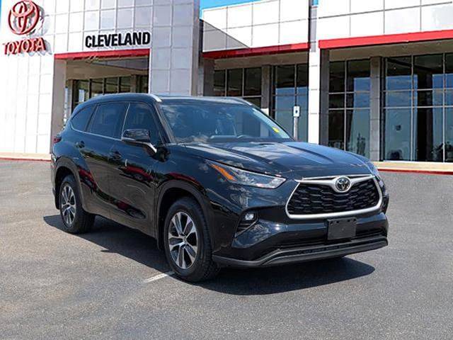 2022 Toyota Highlander XLE — SUV — 30,415 mi — McDonald, TN