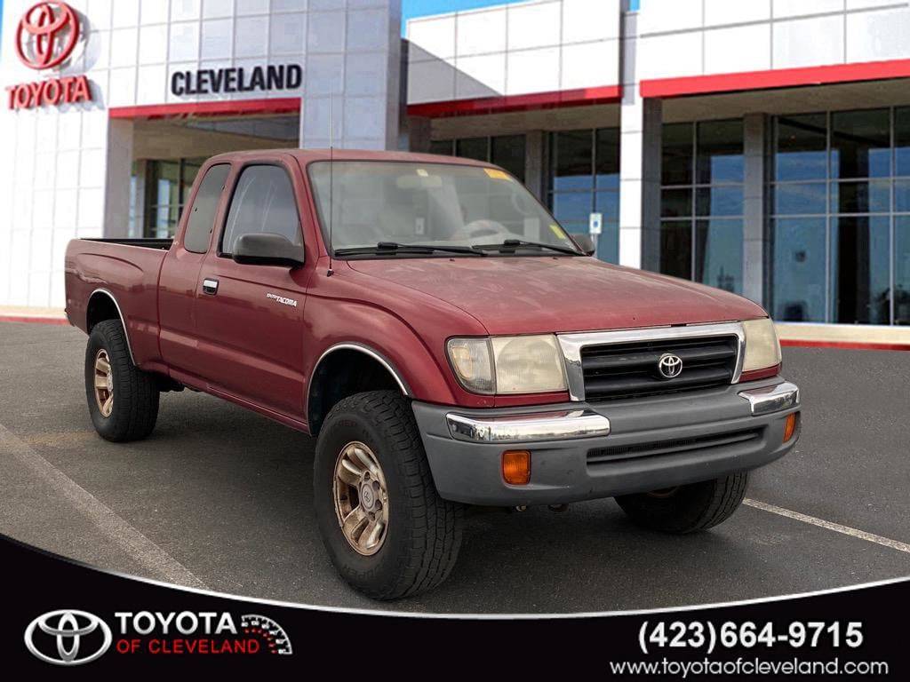 2000 Toyota Tacoma PreRunner — Pickup Truck — 222,404 mi — McDonald, TN