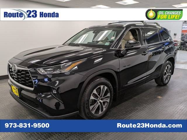 2022 Toyota Highlander XLE — SUV — 30,350 mi — Pompton Plains, NJ