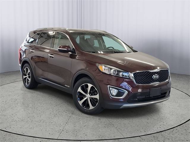 2016 Kia Sorento EX V6 — SUV — 146,989 mi — Kalamazoo, MI