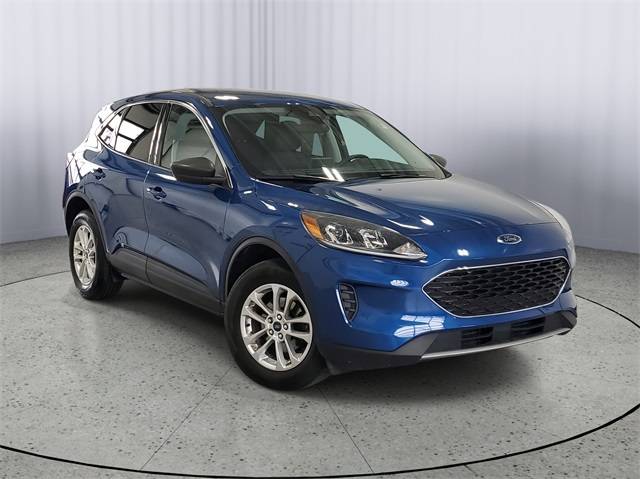 2022 Ford Escape SE — SUV — 29,769 mi — Kalamazoo, MI