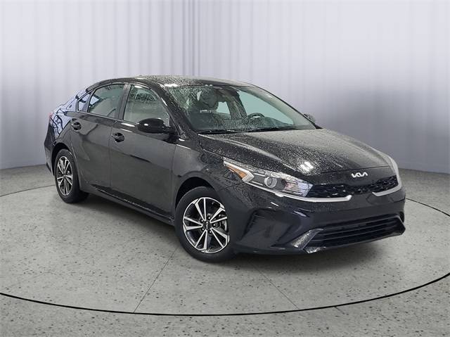 2024 Kia Forte LXS — Sedan — 19,956 mi — Kalamazoo, MI