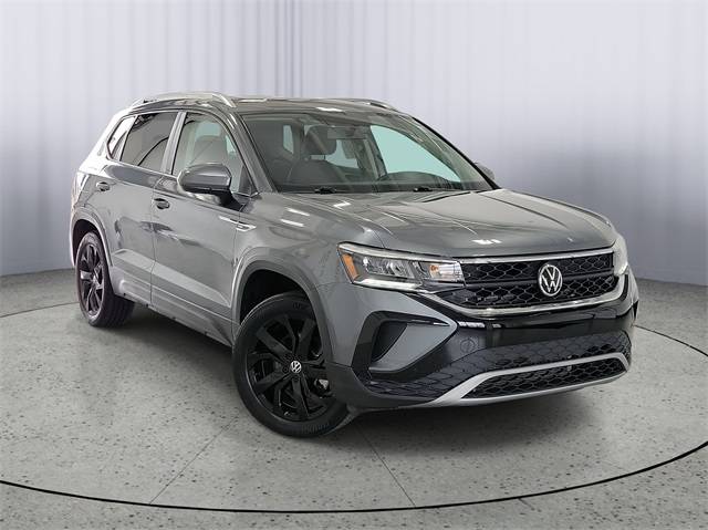 2022 Volkswagen Taos SE — SUV — 30,083 mi — Kalamazoo, MI