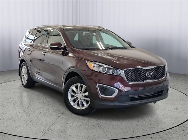 2018 Kia Sorento LX — SUV — 104,629 mi — Kalamazoo, MI