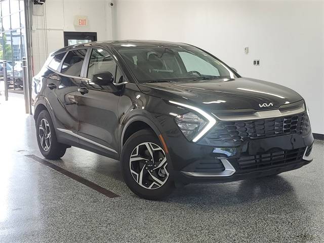 2023 Kia Sportage LX — SUV — 11,507 mi — Kalamazoo, MI