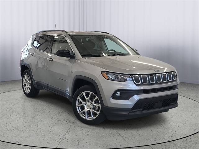 2022 Jeep Compass Latitude Lux — SUV — 34,839 mi — Kalamazoo, MI