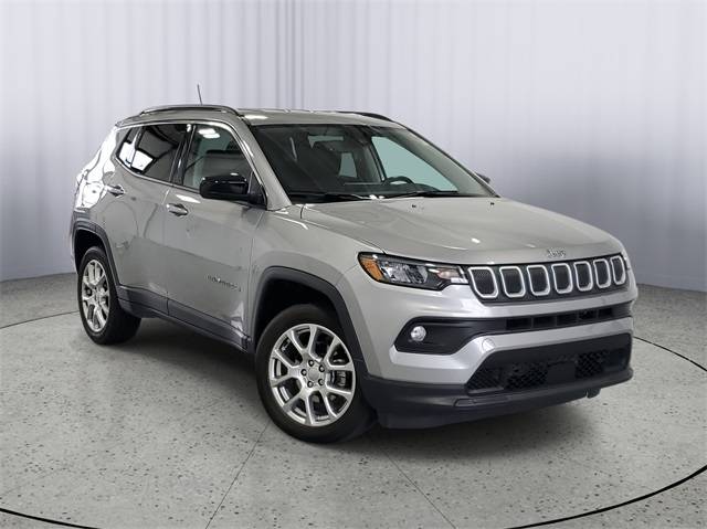 2022 Jeep Compass Latitude Lux — SUV — 44,428 mi — Kalamazoo, MI