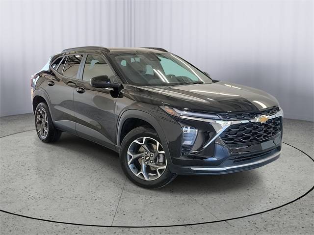2024 Chevrolet Trax LT — SUV — 32,183 mi — Kalamazoo, MI