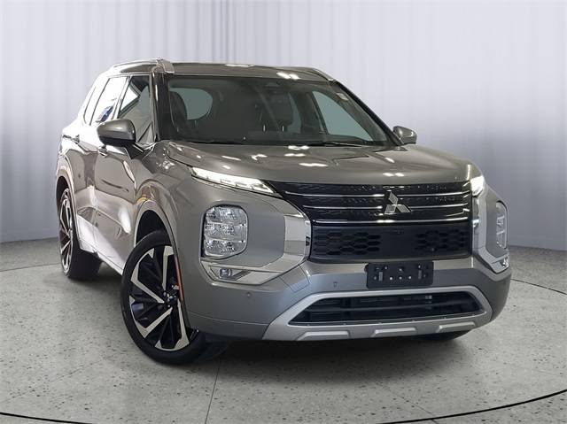 2022 Mitsubishi Outlander SEL — SUV — 66,058 mi — Kalamazoo, MI