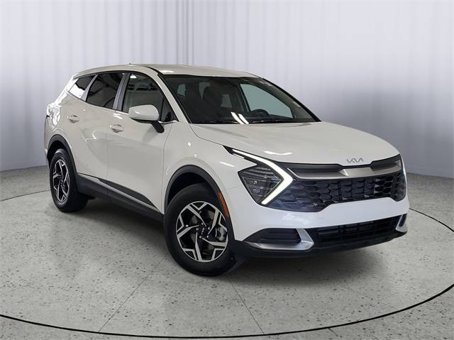 2025 Kia Sportage LX — SUV — 4,290 mi — Kalamazoo, MI
