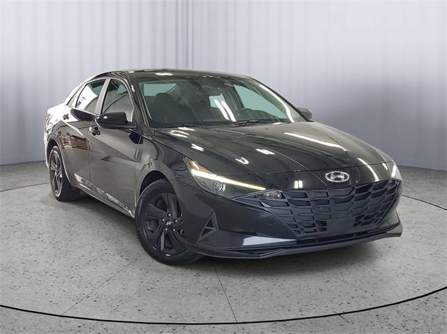 2021 Hyundai Elantra SEL — Sedan — 33,221 mi — Kalamazoo, MI