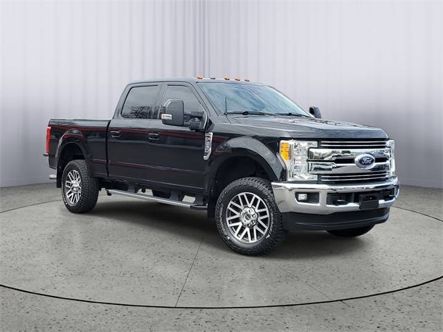 2017 Ford Super Duty F-250 Lariat — Pickup Truck — 86,778 mi — Battle Creek, MI