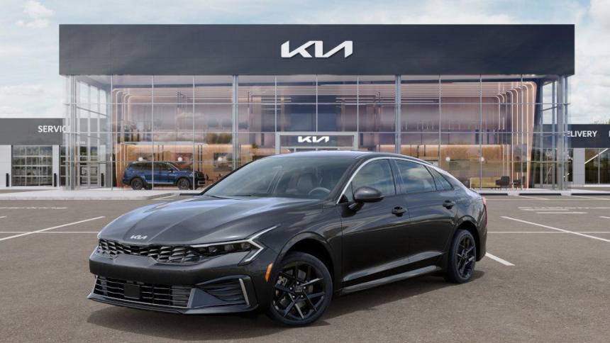 2025 Kia K5 LXS — Sedan — 5,017 mi — Battle Creek, MI