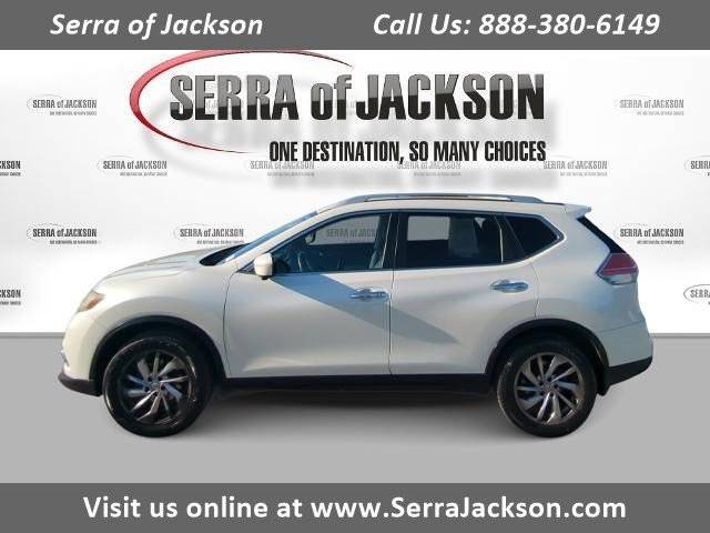 2015 Nissan Rogue SL — SUV — 121,817 mi — Jackson, TN