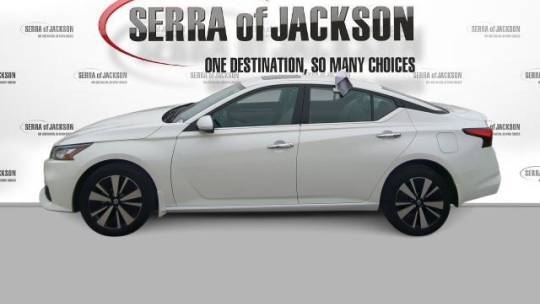 2021 Nissan Altima SL — Sedan — 23,765 mi — Jackson, TN