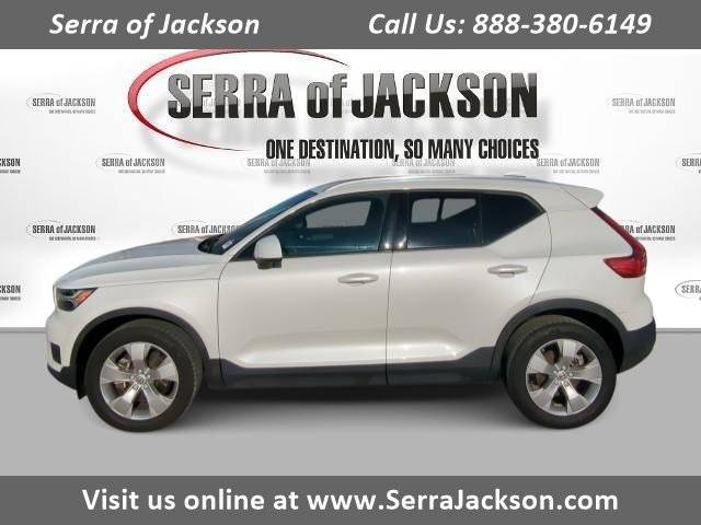 2021 Volvo XC40 Momentum — SUV — 66,277 mi — Jackson, TN