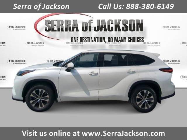 2021 Toyota Highlander XLE — SUV — 114,405 mi — Jackson, TN