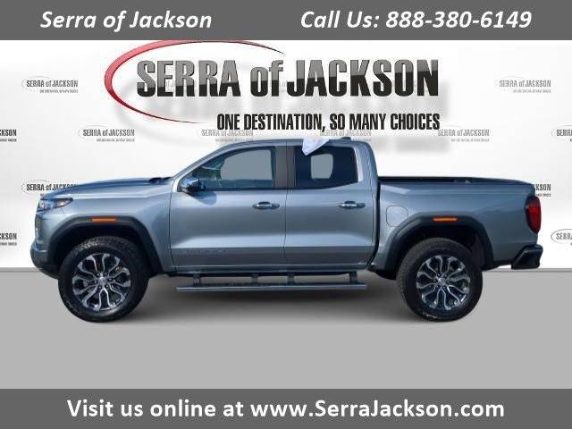 2025 GMC Canyon Denali — Pickup Truck — 2,117 mi — Jackson, TN