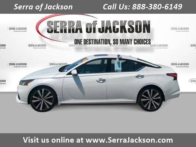 2020 Nissan Altima Platinum — Sedan — 38,585 mi — Jackson, TN