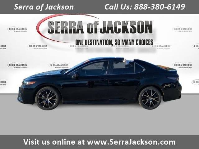 2024 Toyota Camry SE — Sedan — 29,924 mi — Jackson, TN