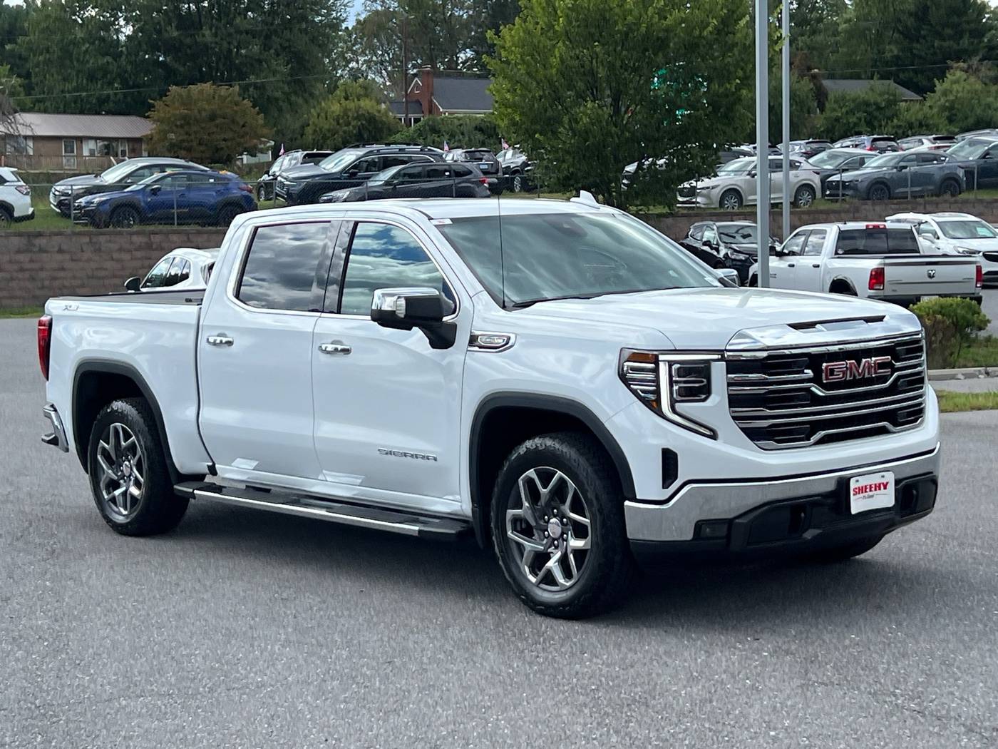2023 GMC Sierra 1500 SLT — Pickup Truck — 29,380 mi — Hagerstown, MD