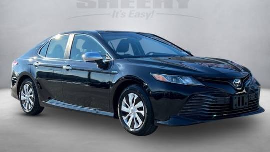 2018 Toyota Camry Hybrid LE — Sedan — 60,546 mi — Hagerstown, MD