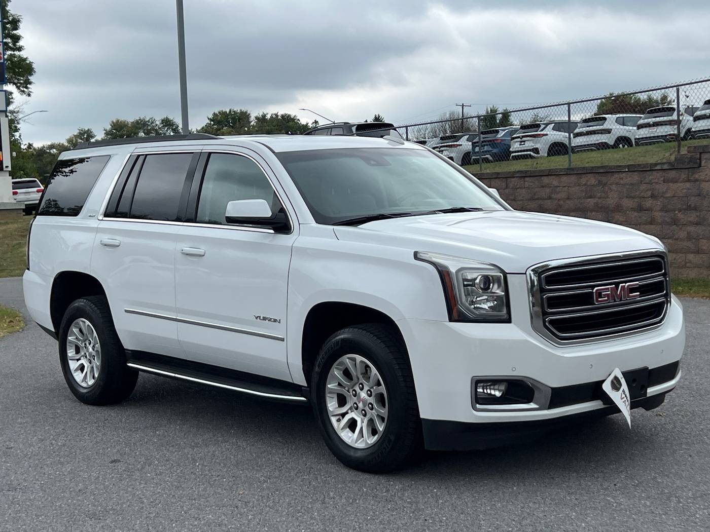 2017 GMC Yukon SLT — SUV — 107,590 mi — Hagerstown, MD