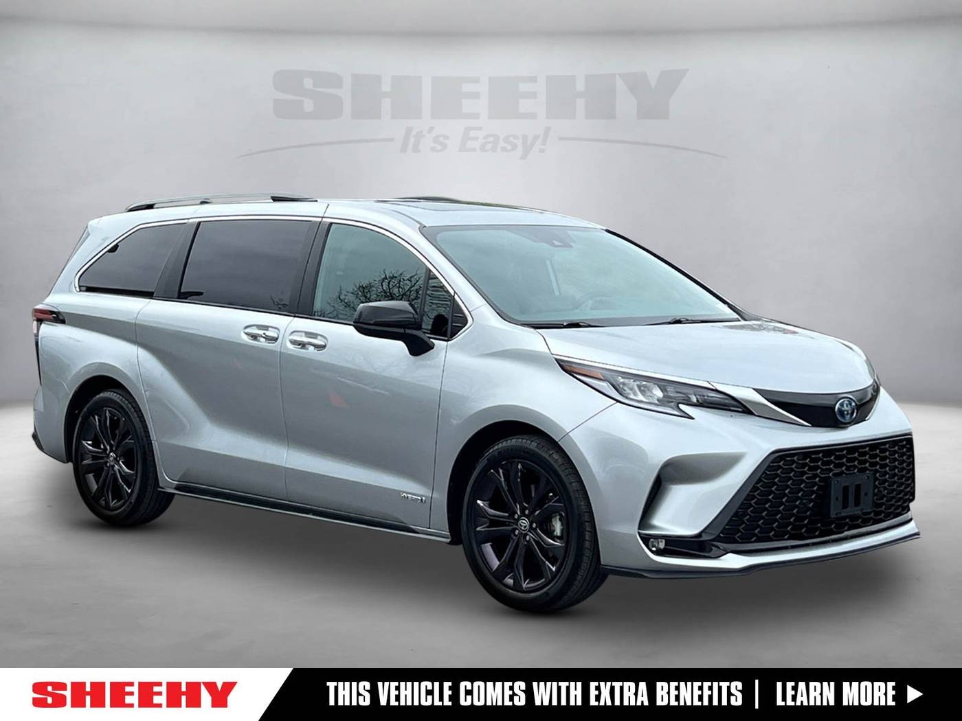 2021 Toyota Sienna XSE — Minivan — 68,395 mi — Hagerstown, MD