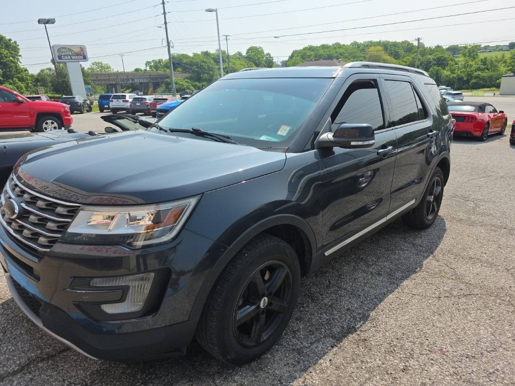 2017 Ford Explorer XLT — SUV — 117,697 mi — Shelbyville, KY