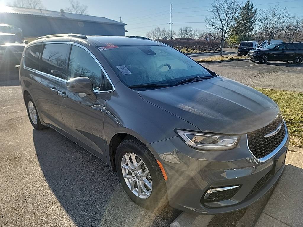 2022 Chrysler Pacifica Touring L — Minivan — 74,023 mi — Shelbyville, KY