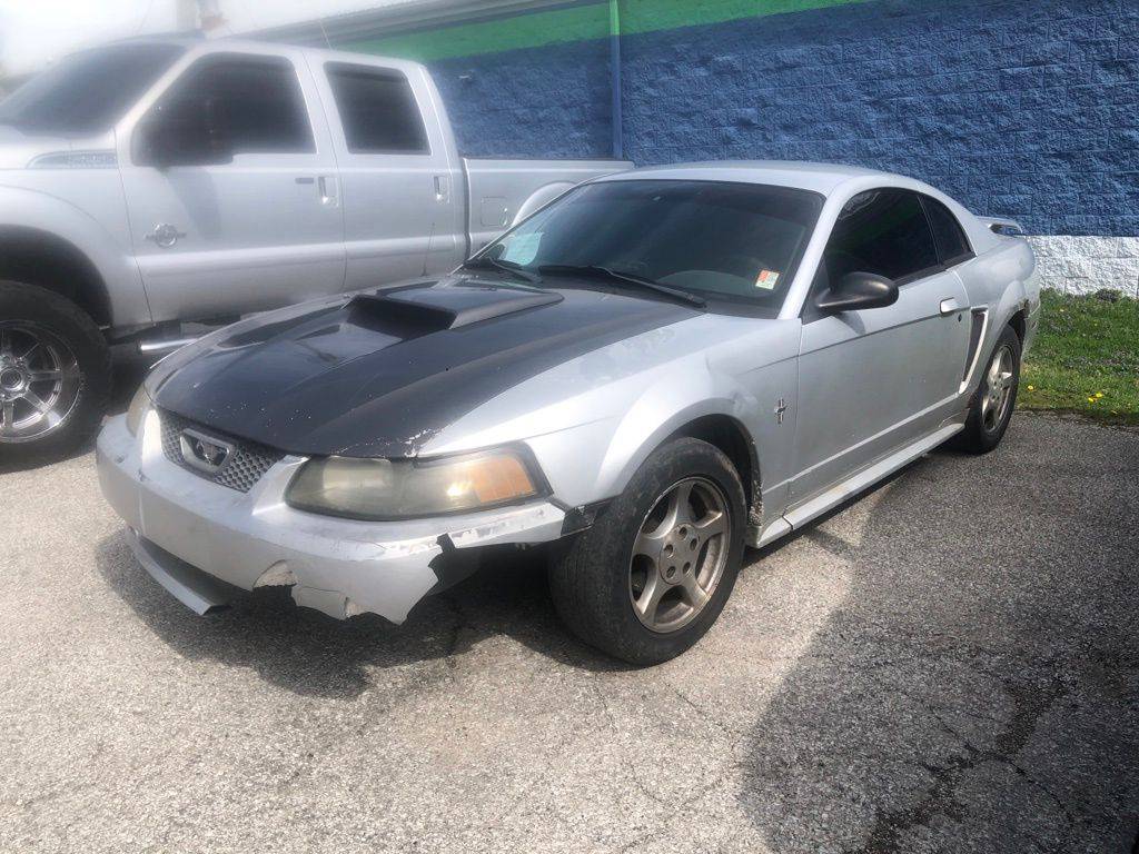 2003 Ford Mustang Base