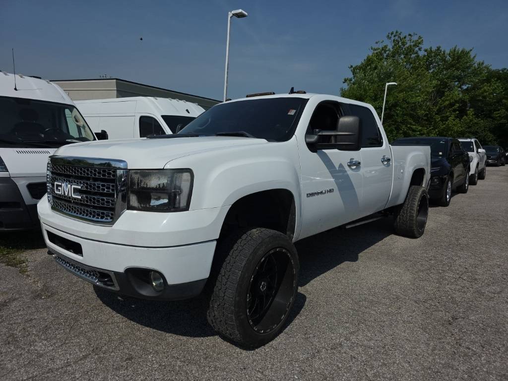 2014 GMC Sierra 2500HD Denali — Pickup Truck — 101,575 mi — Shelbyville, KY