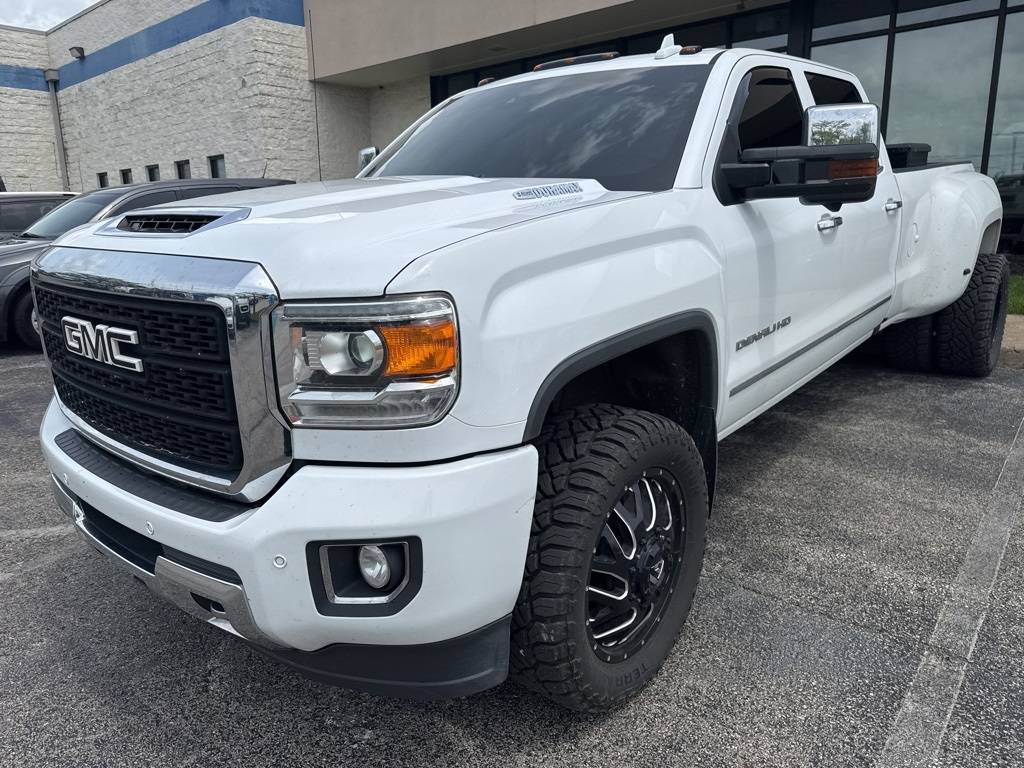 2018 GMC Sierra 3500HD Denali — Pickup Truck — 145,293 mi — Shelbyville, KY