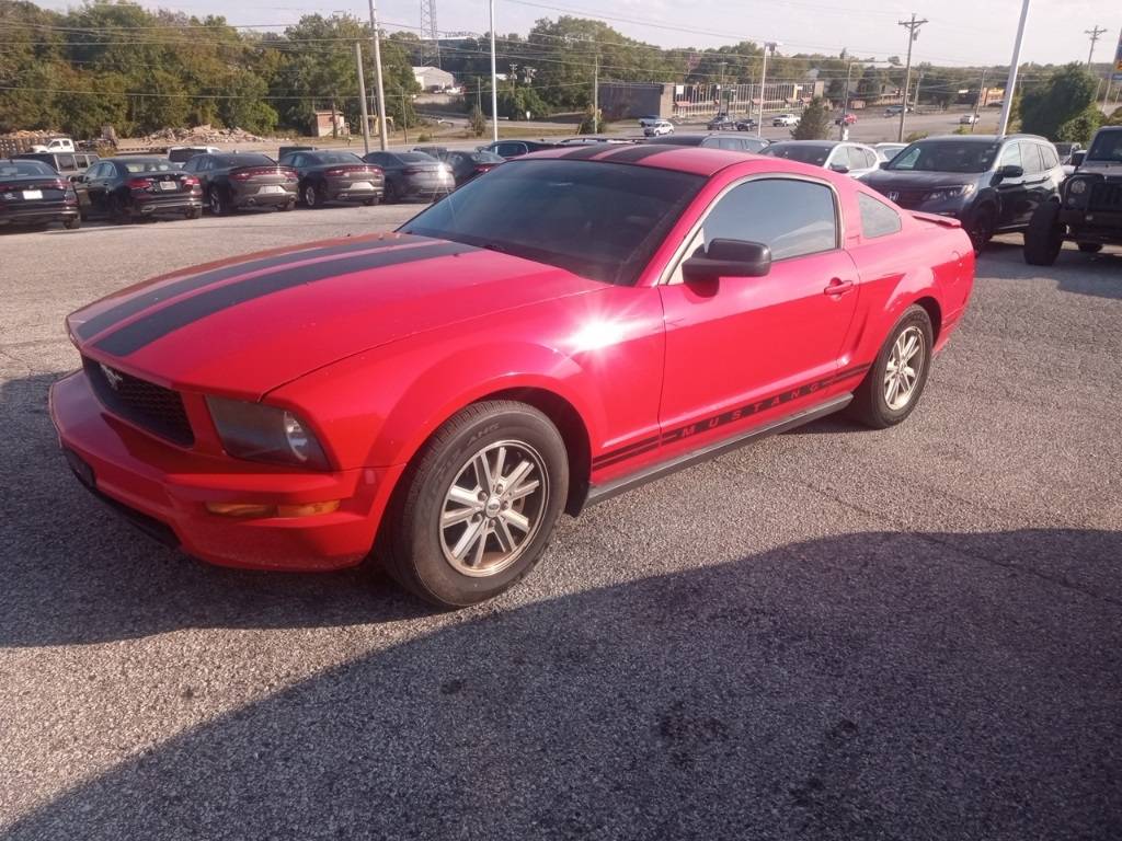 2007 Ford Mustang Deluxe — Coupe — 183,864 mi — Shelbyville, KY